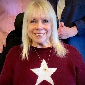 Meet your Posher, Evelyn